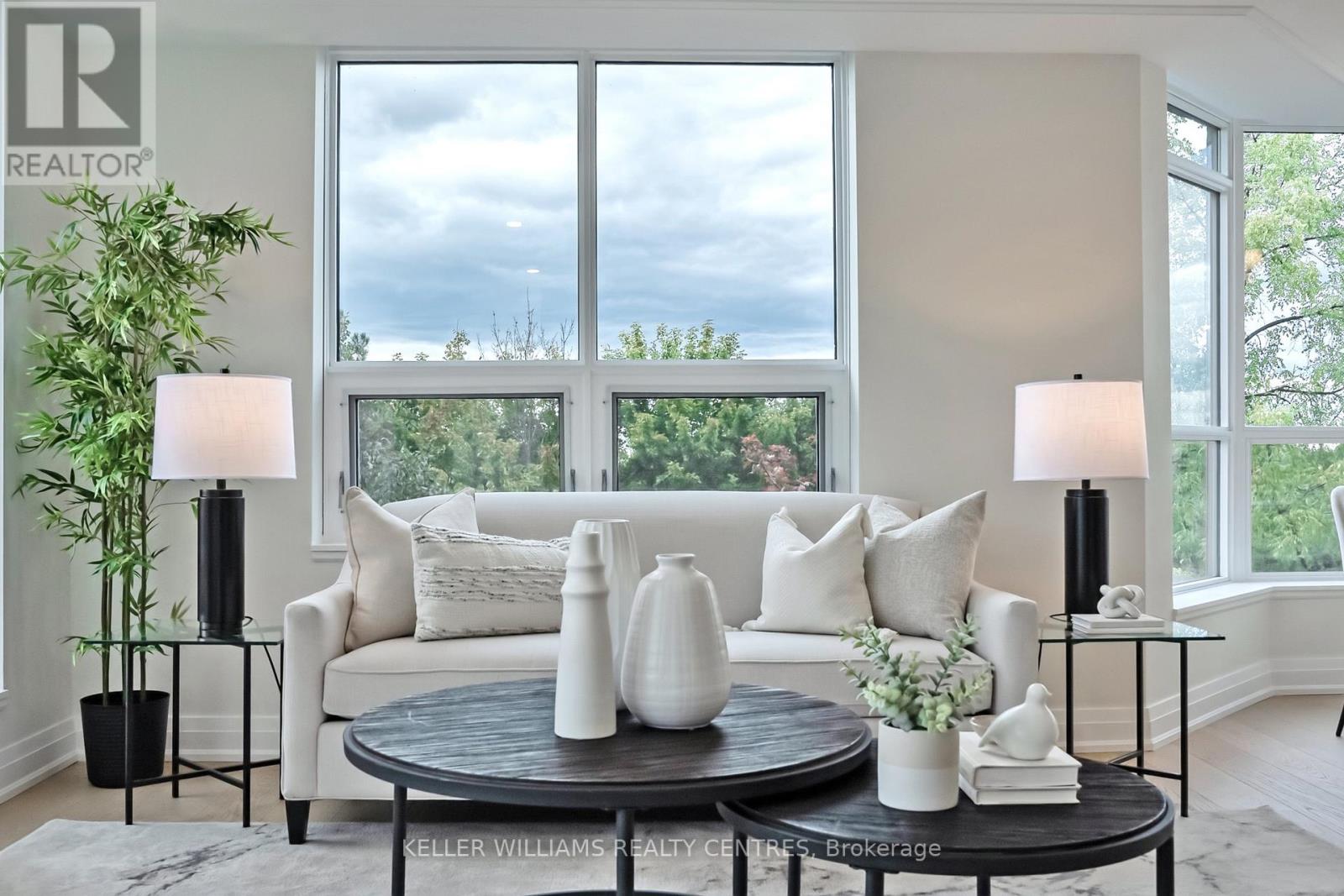 #523 -14924 YONGE ST