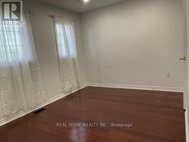 31 PRINCE DR