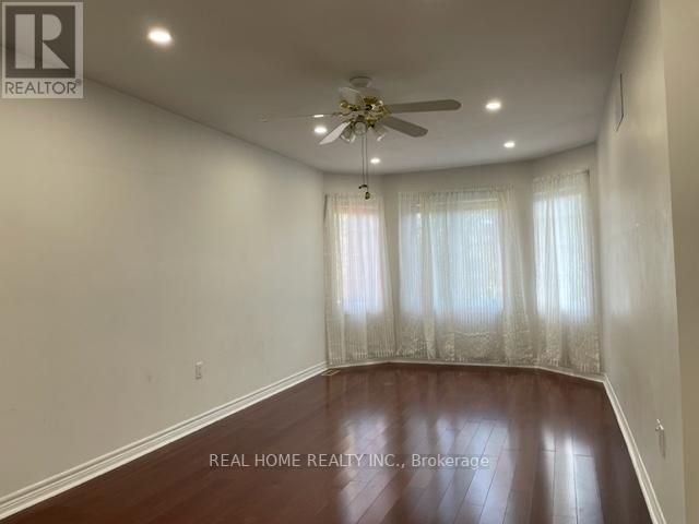 31 PRINCE DR