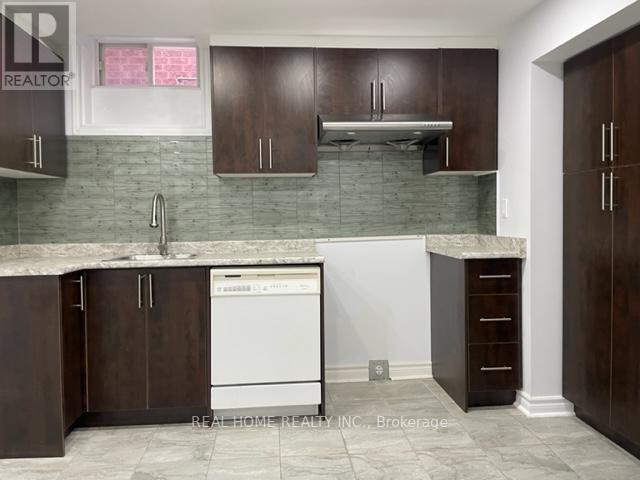 31 PRINCE DR