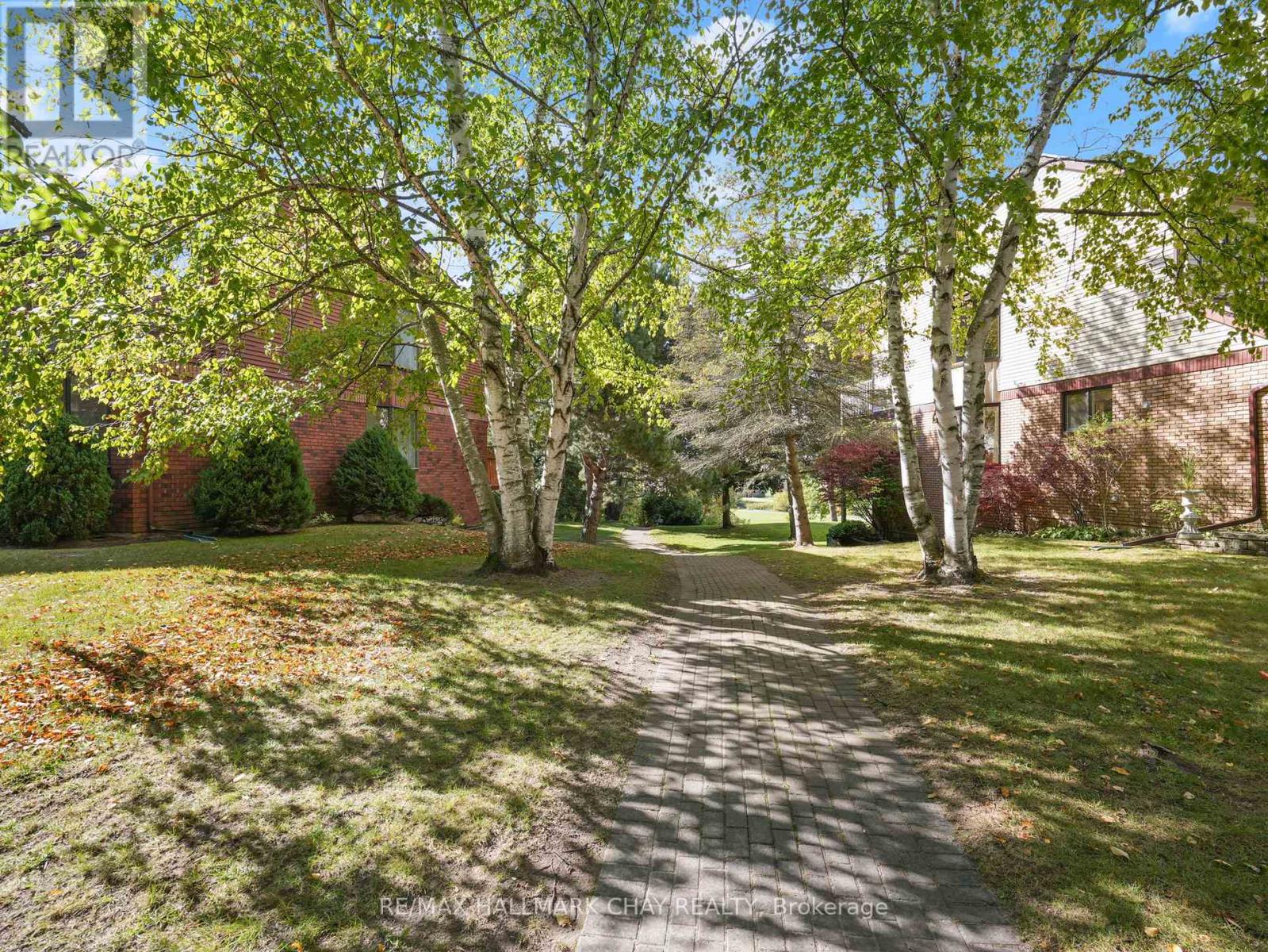 76 RIVERVIEW RD