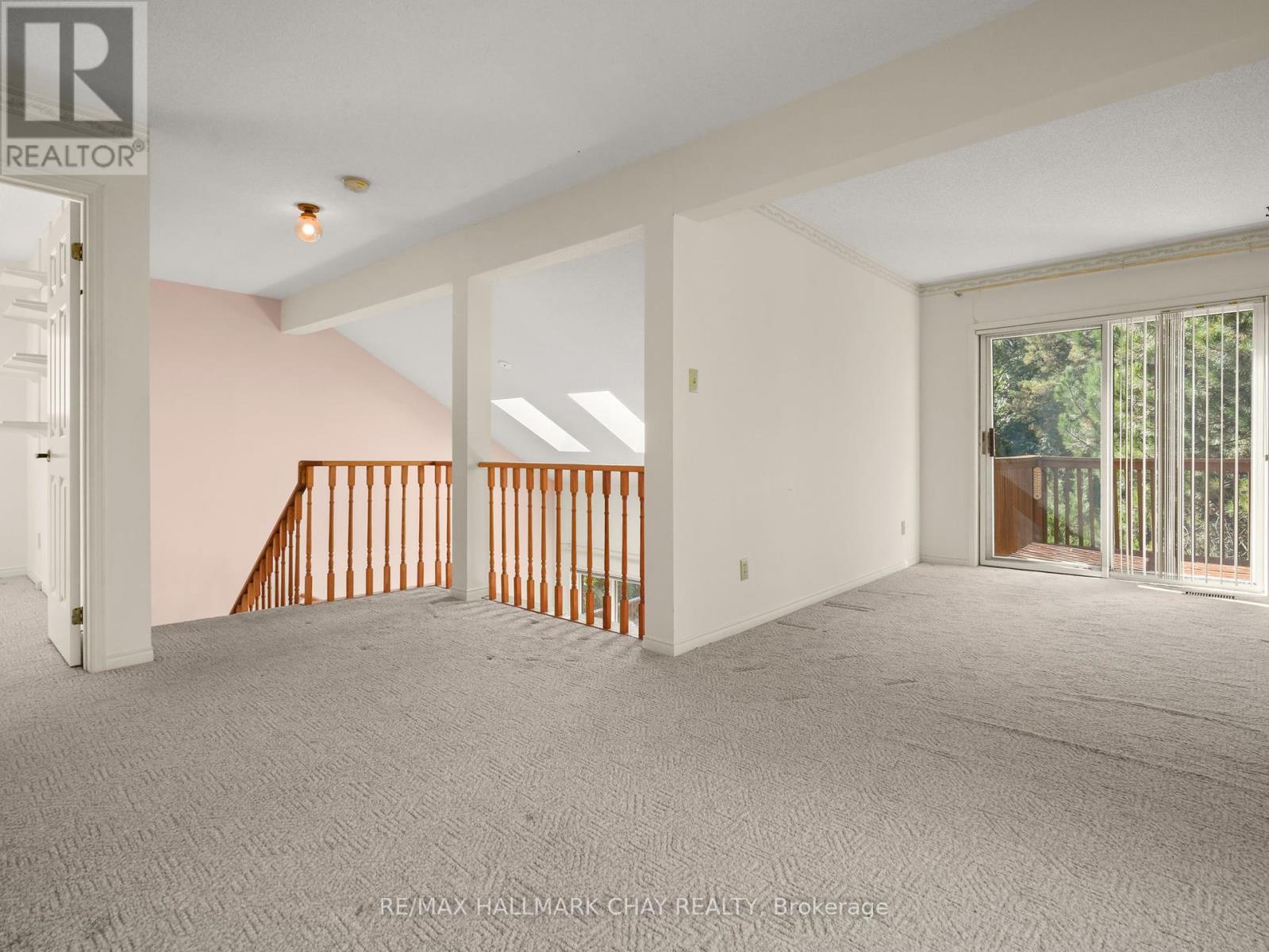 76 RIVERVIEW RD
