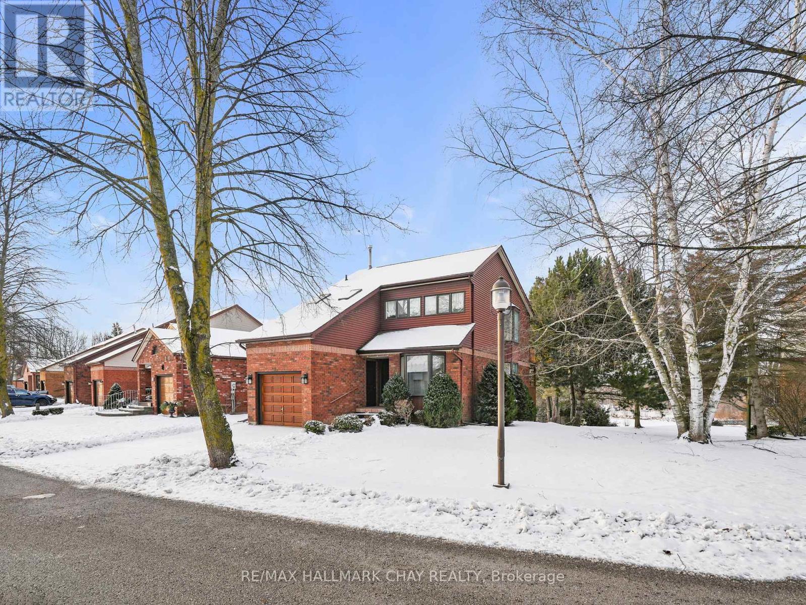 76 RIVERVIEW RD