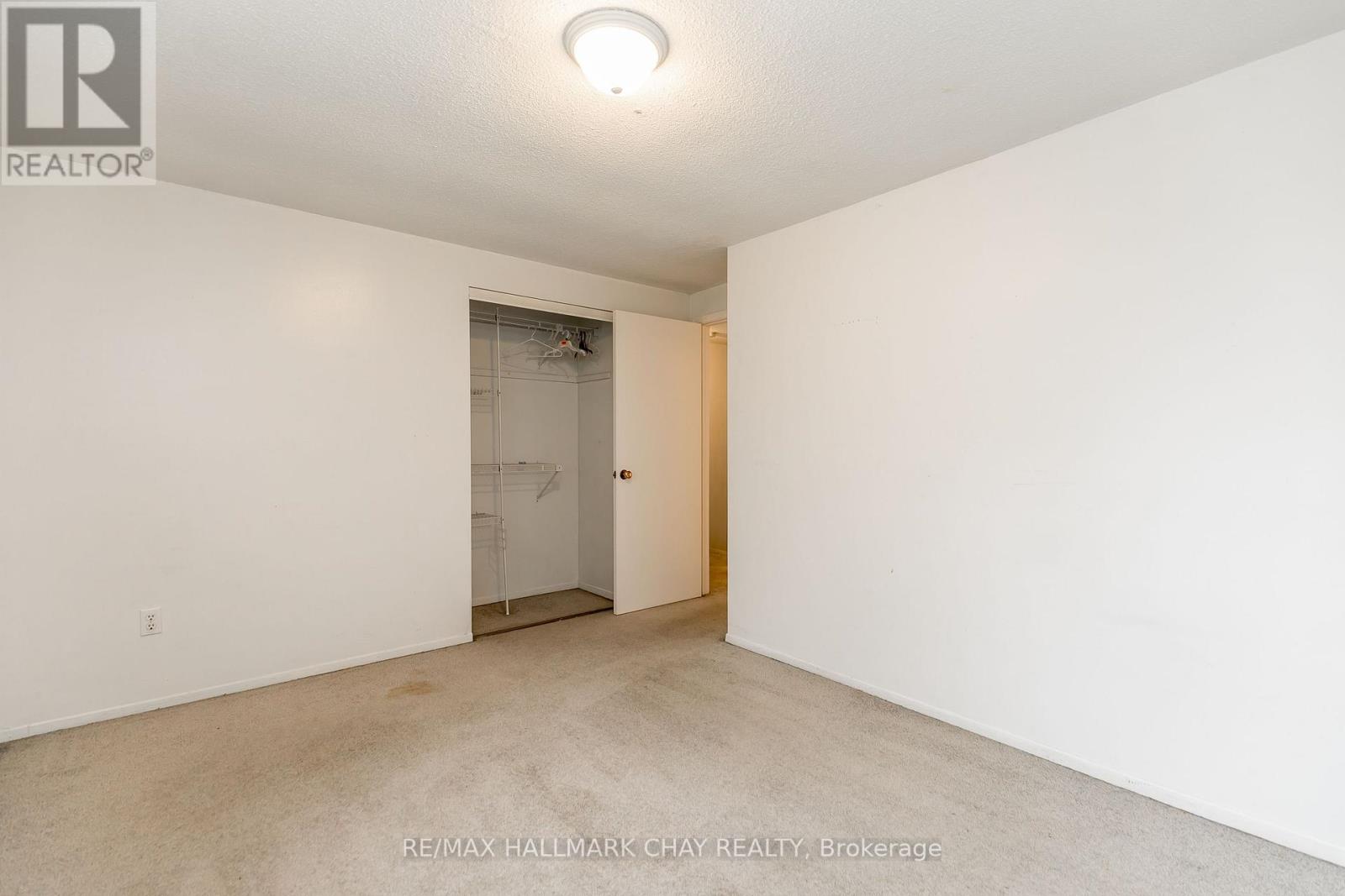 #UPPER -23 BRITANNIA AVE, #Upper