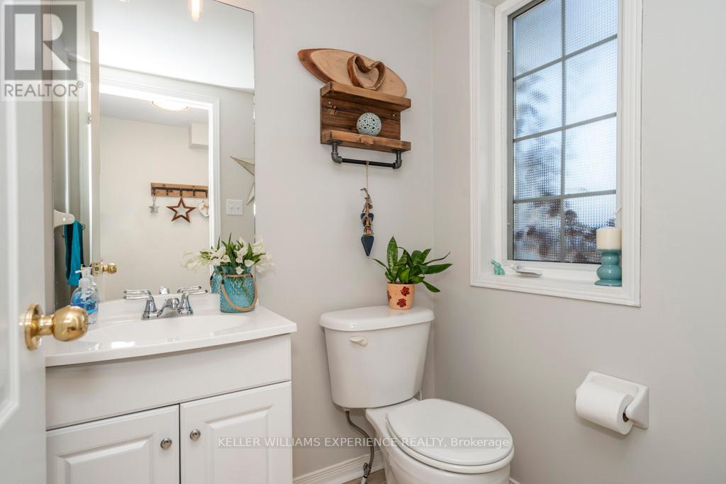 79 LOOKOUT ST