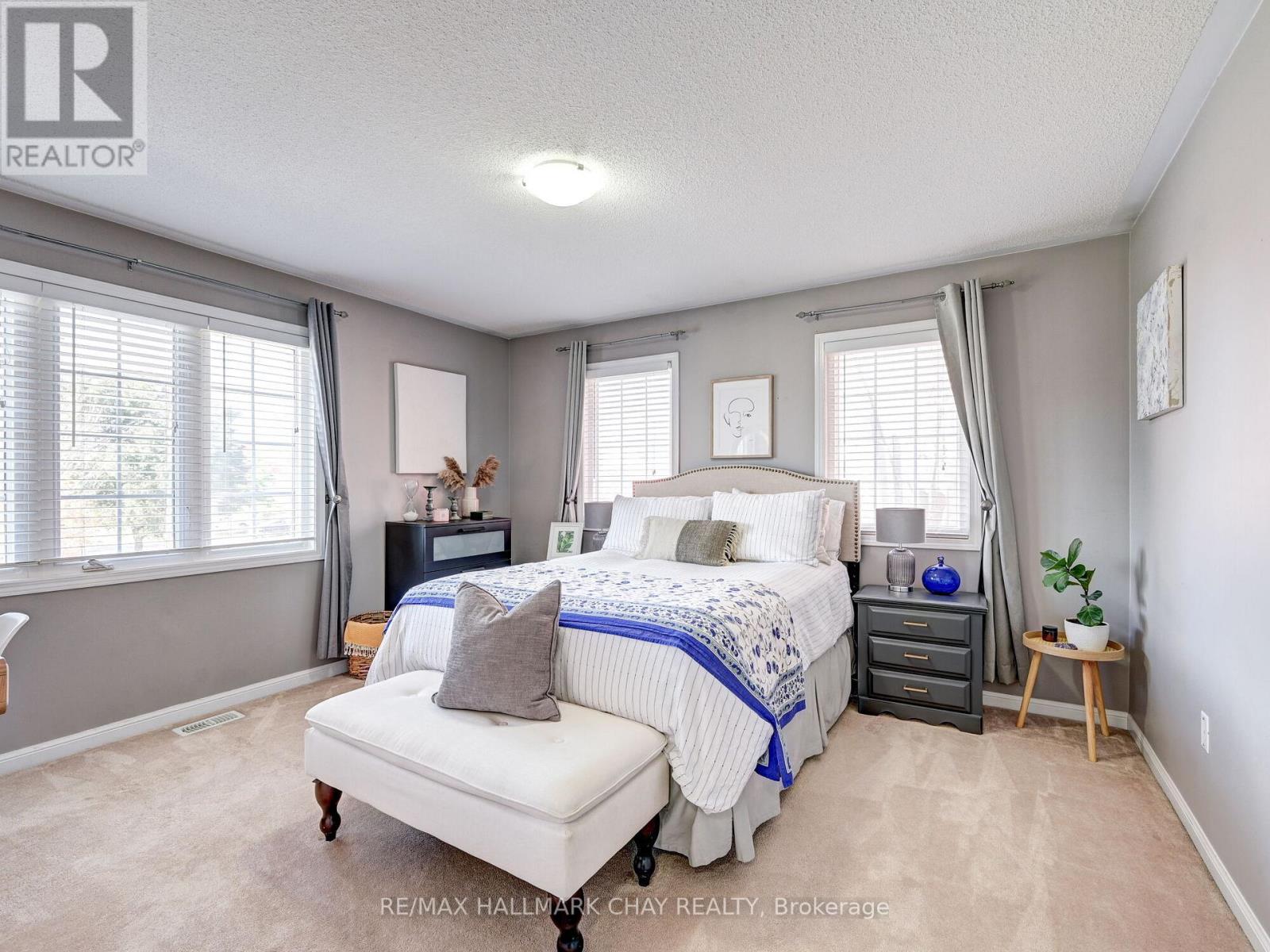 62 DUNNING DR