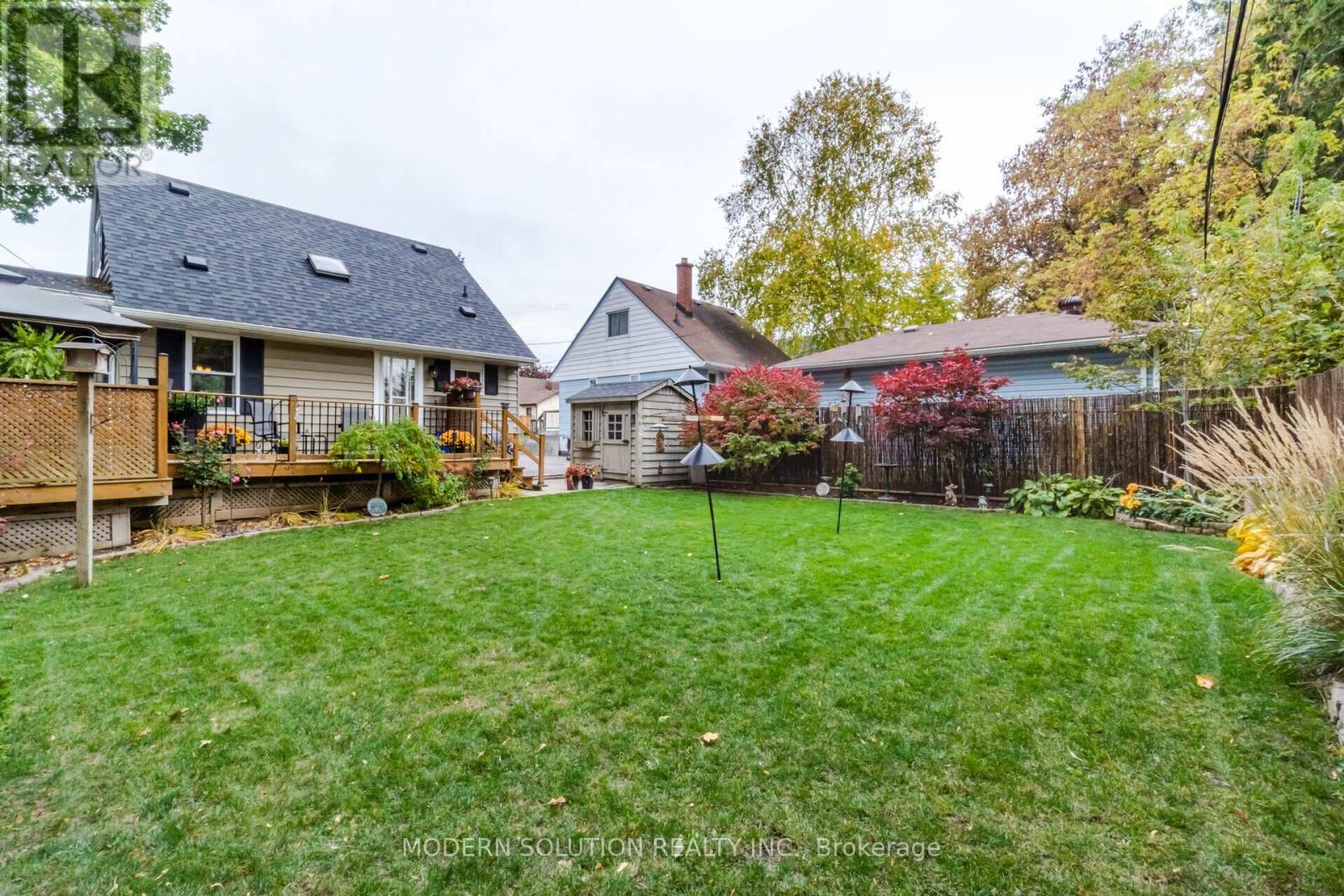 310 CAWTHRA BLVD