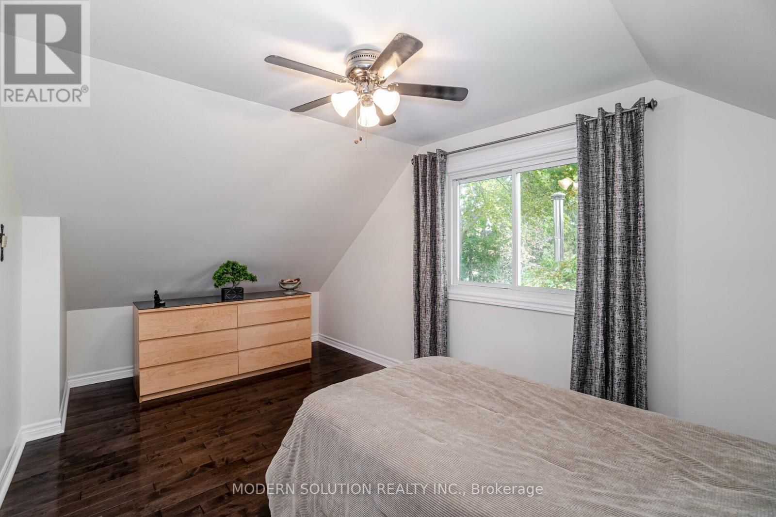 310 CAWTHRA BLVD