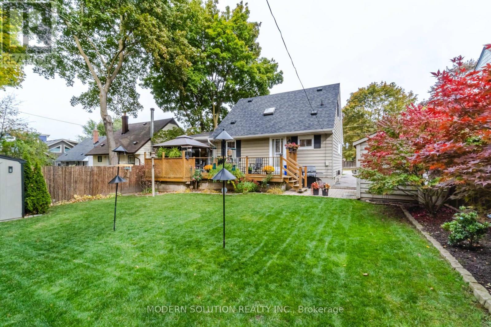 310 CAWTHRA BLVD