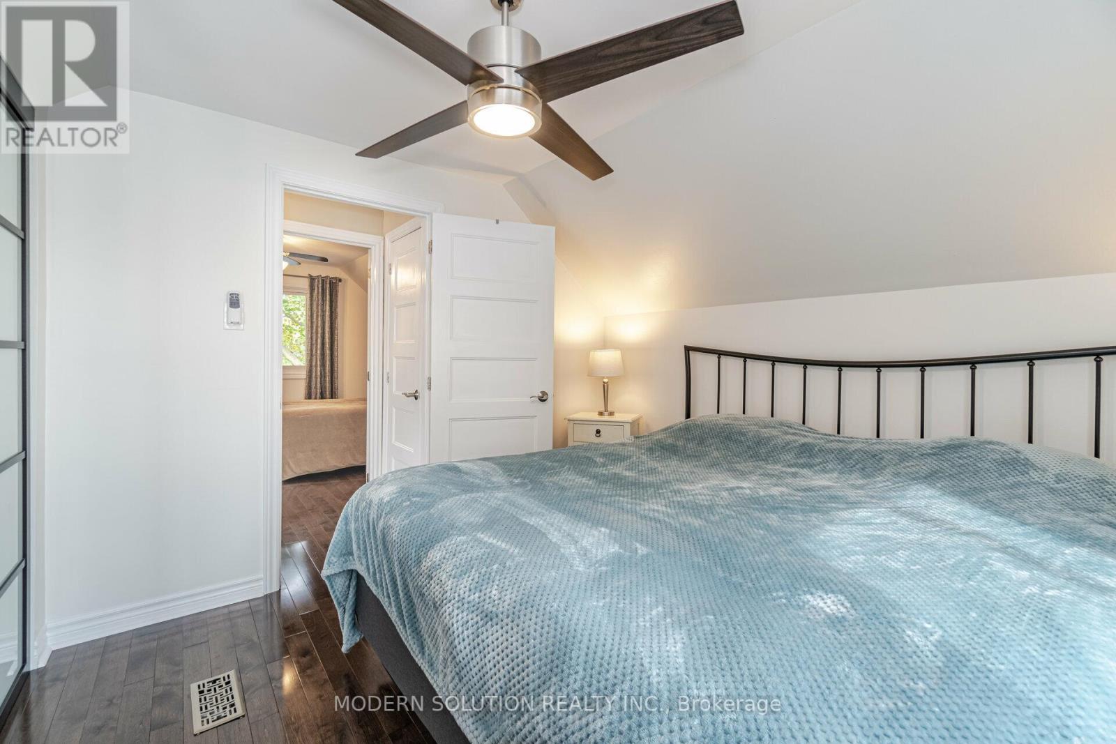 310 CAWTHRA BLVD