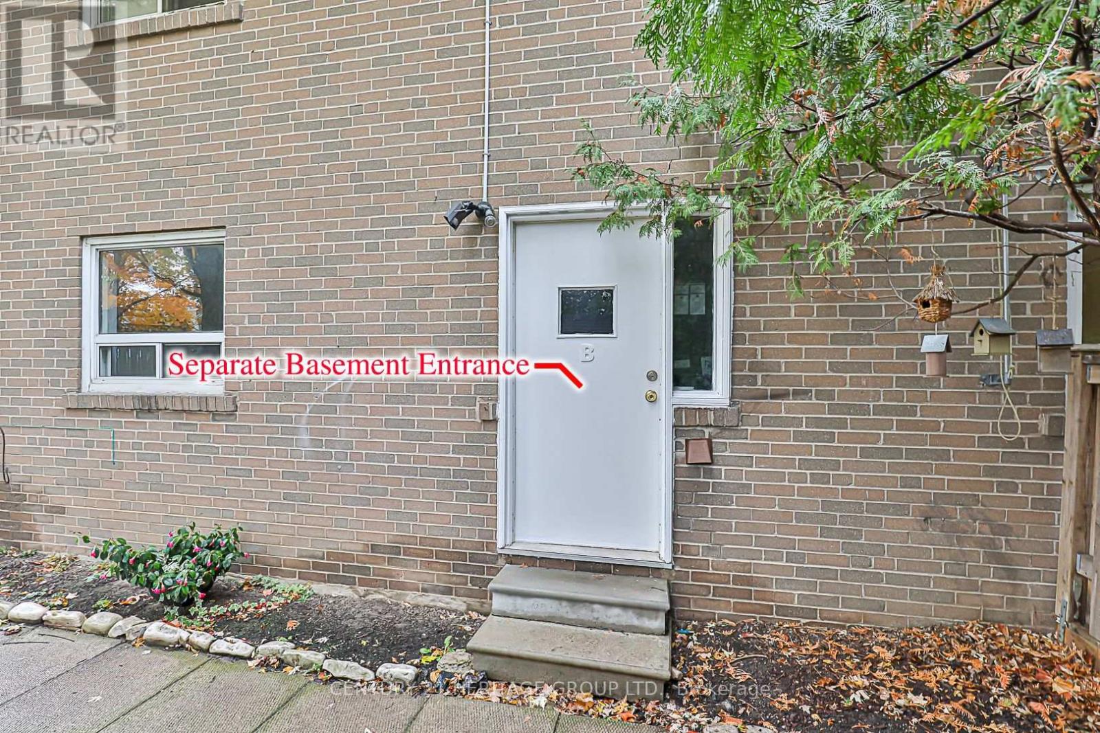 17 JASPER DR