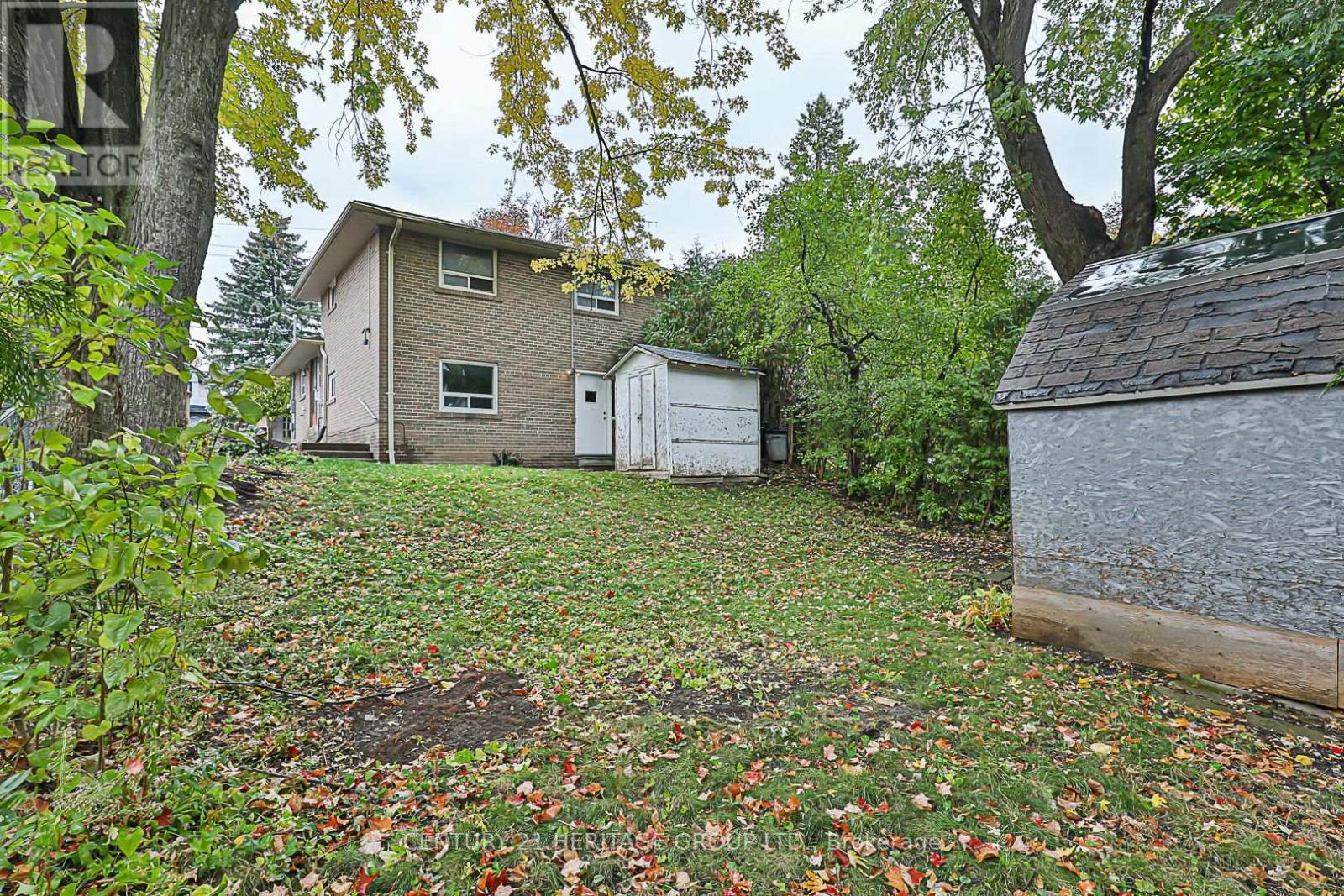 17 JASPER DR