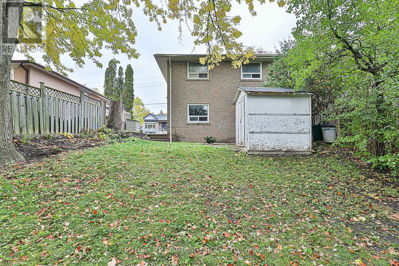 17 JASPER DR