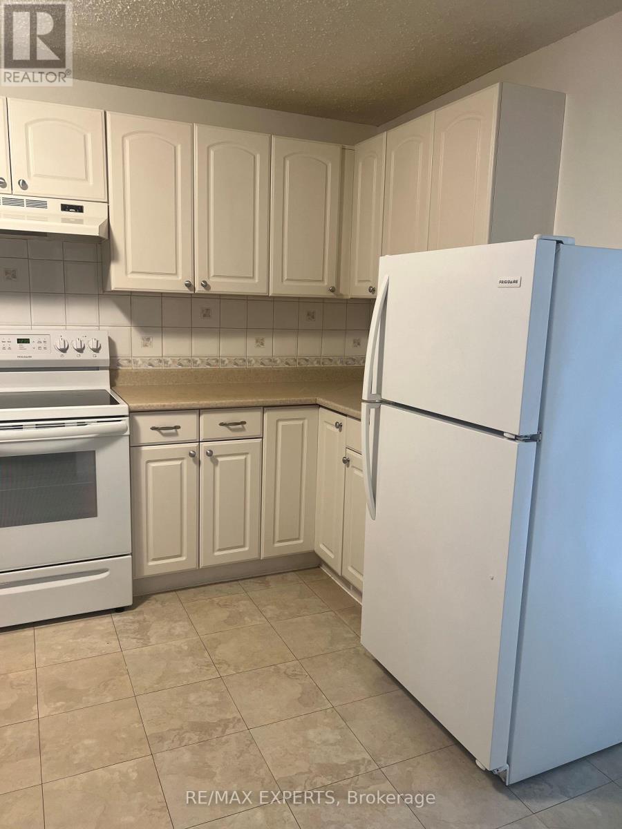10 AISHFORD DR