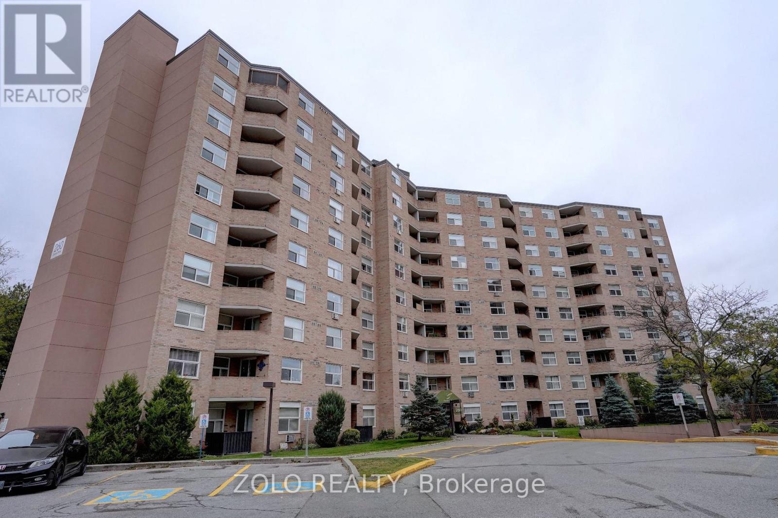 #812 -260 DAVIS DR, #812