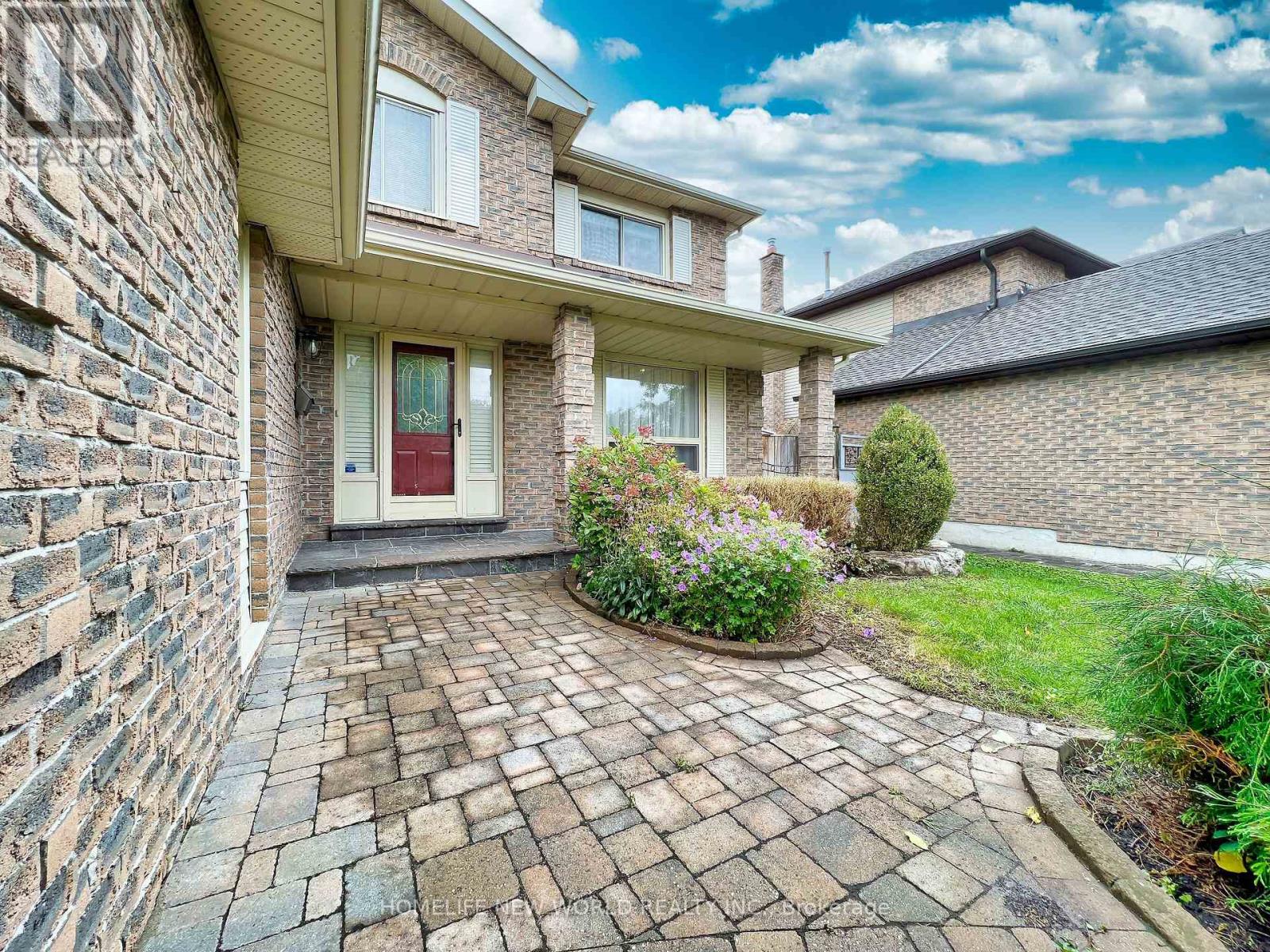 293 HAREWOOD BLVD