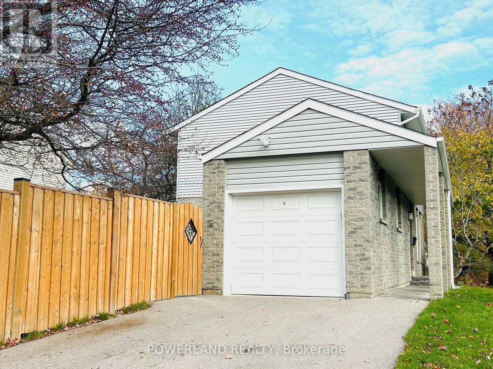57 SANDUSKY CRES