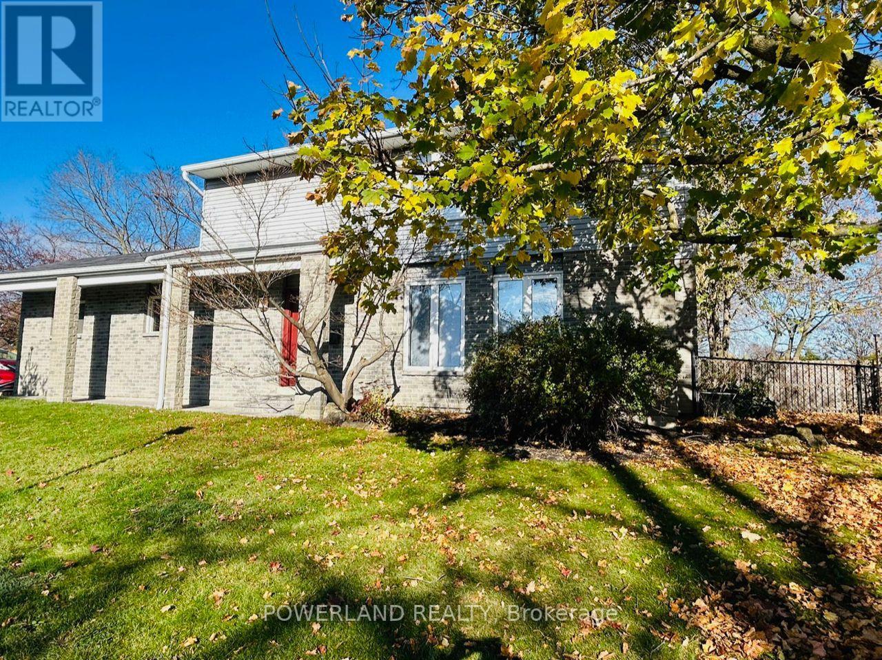 57 SANDUSKY CRES