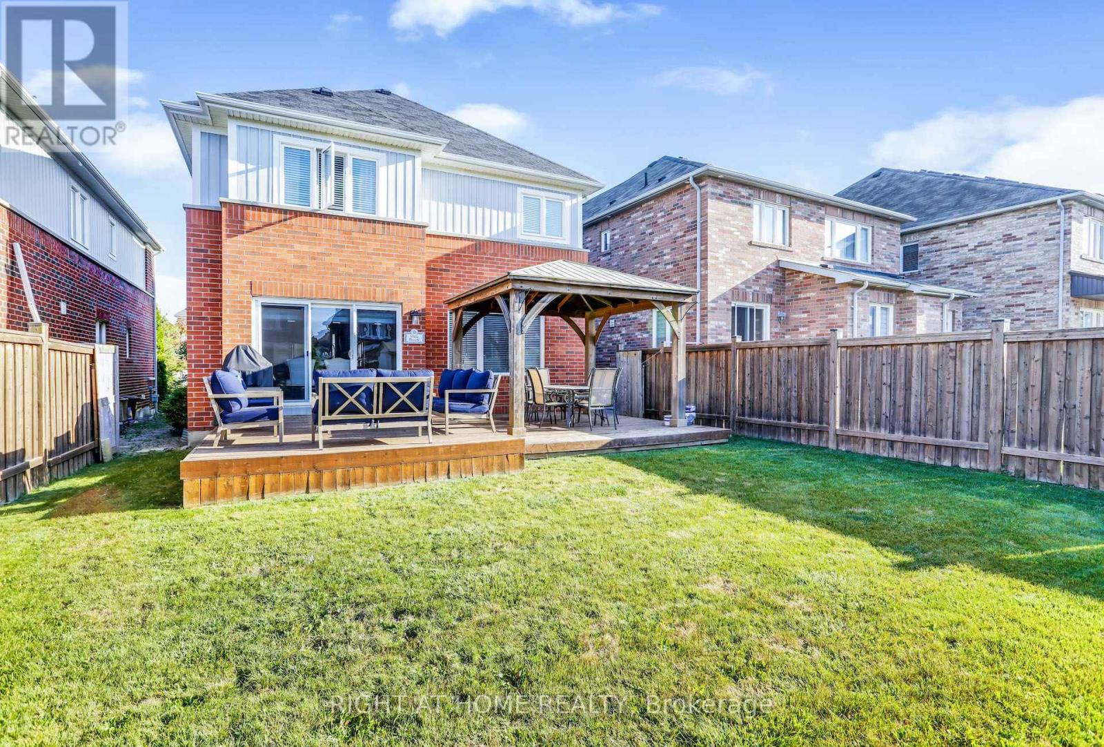 19 AMBERWING LANDING