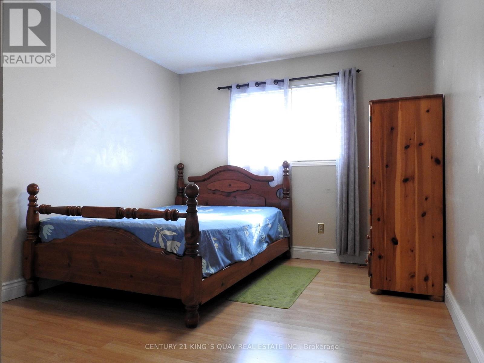 95 BRITANNIA AVE