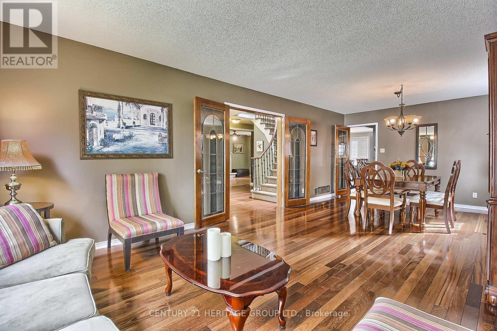 83 IMPERIAL CRES