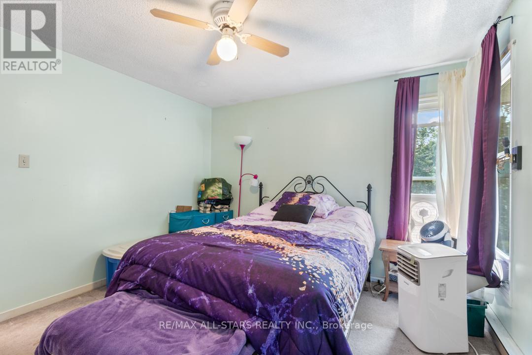 392 ANDREW ST