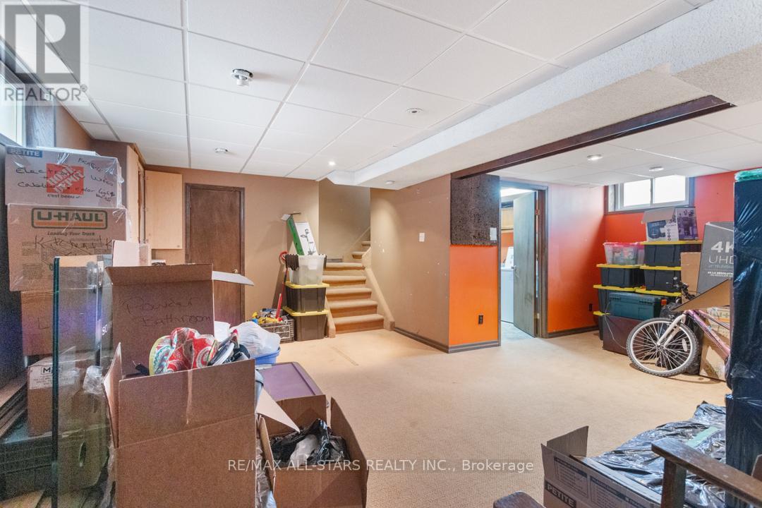 392 ANDREW ST