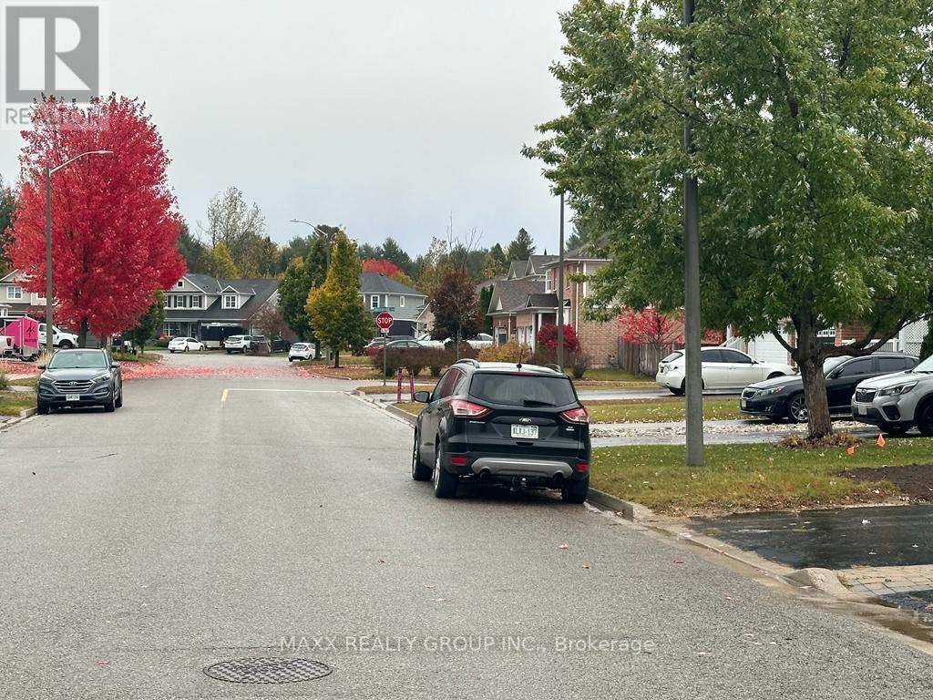 21 TRUAX CRES
