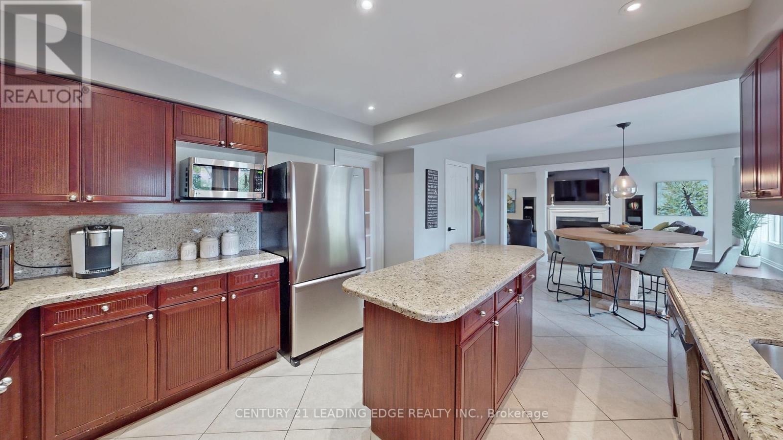 246 CORNER RIDGE RD
