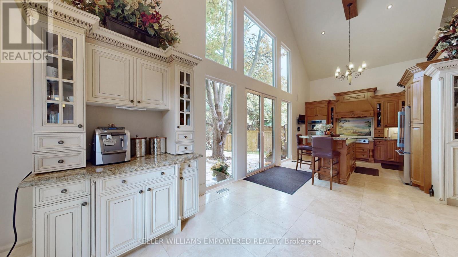 378 OLD BLOOMINGTON RD