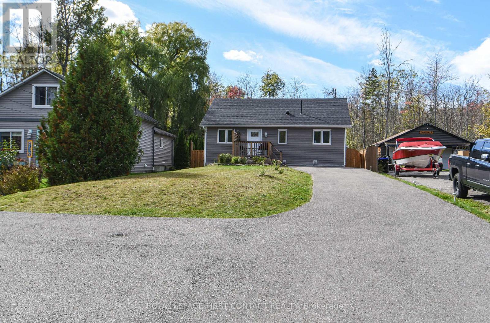 2592 25TH SIDEROAD
