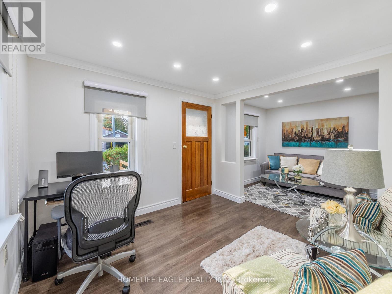 75 DENNE BLVD