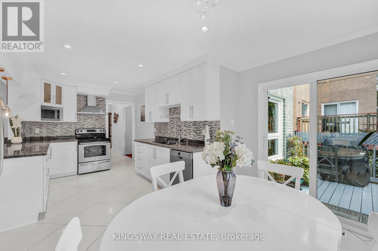 22 BAYCROFT LANE