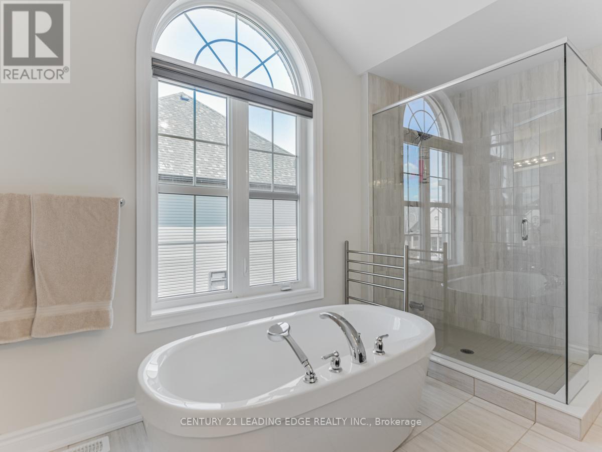 109 STRACHAN TR