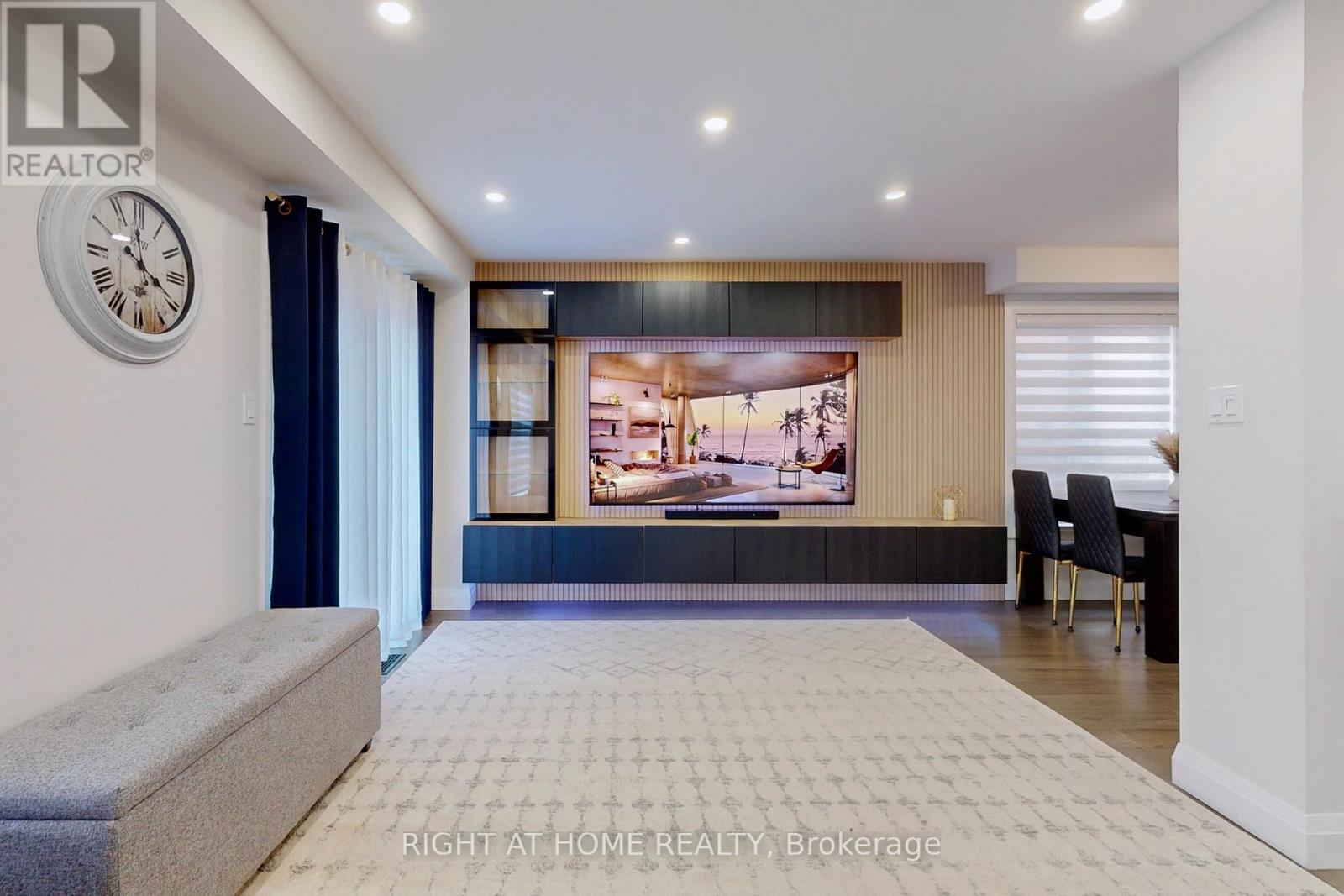 83 BANBROOKE CRES