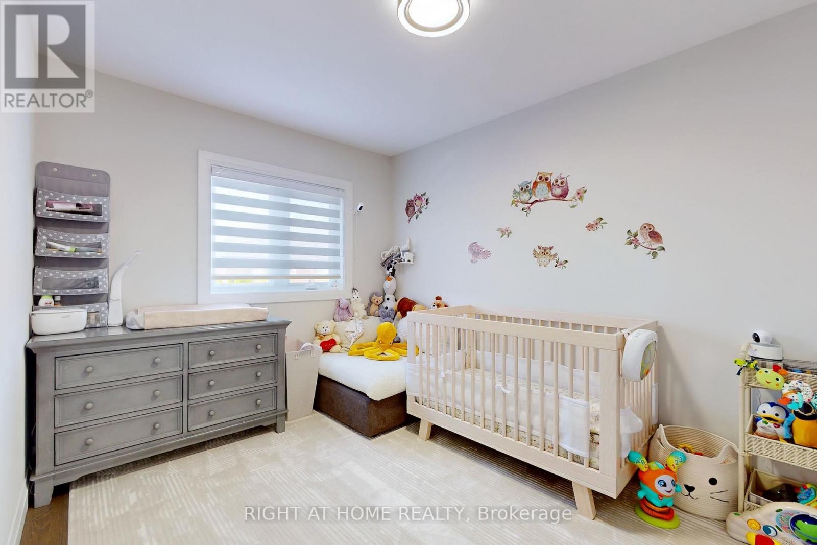 83 BANBROOKE CRES
