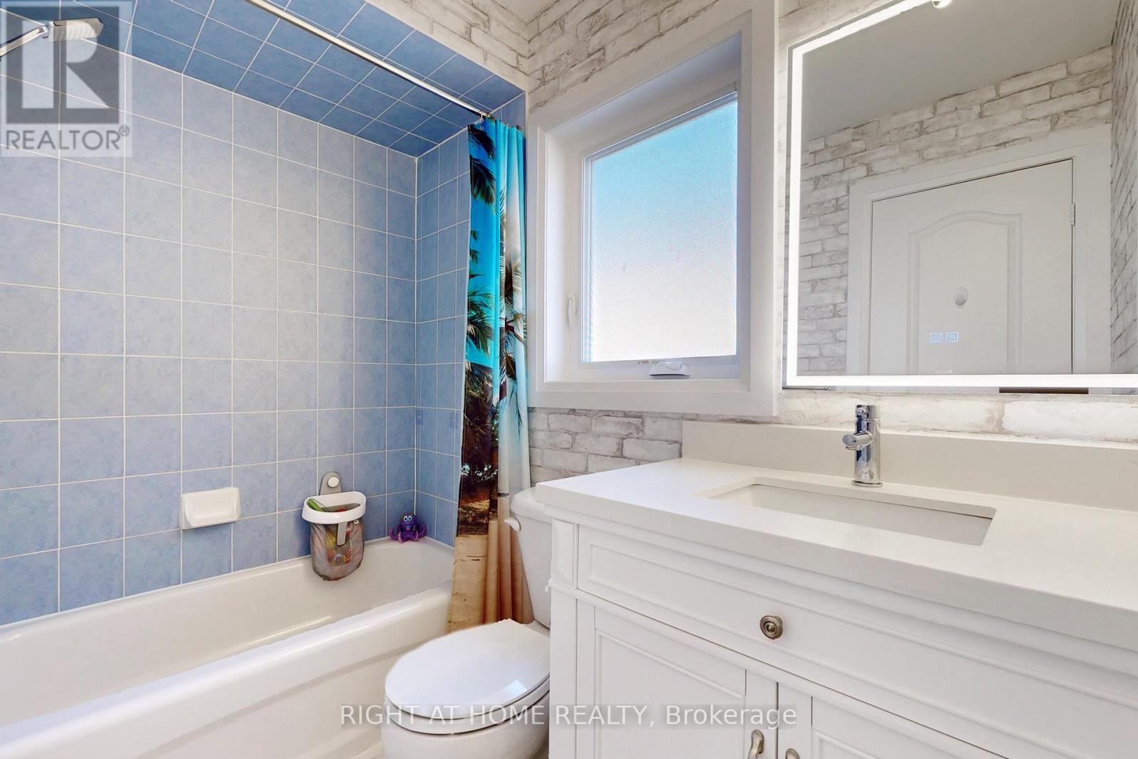 83 BANBROOKE CRES