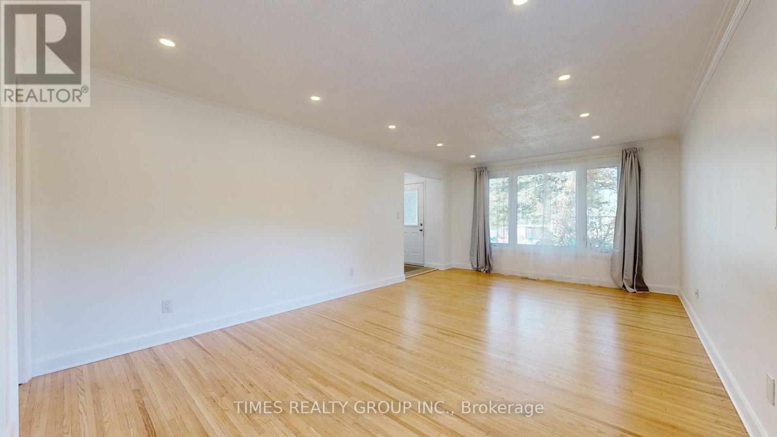 744 BOTANY HILL CRES