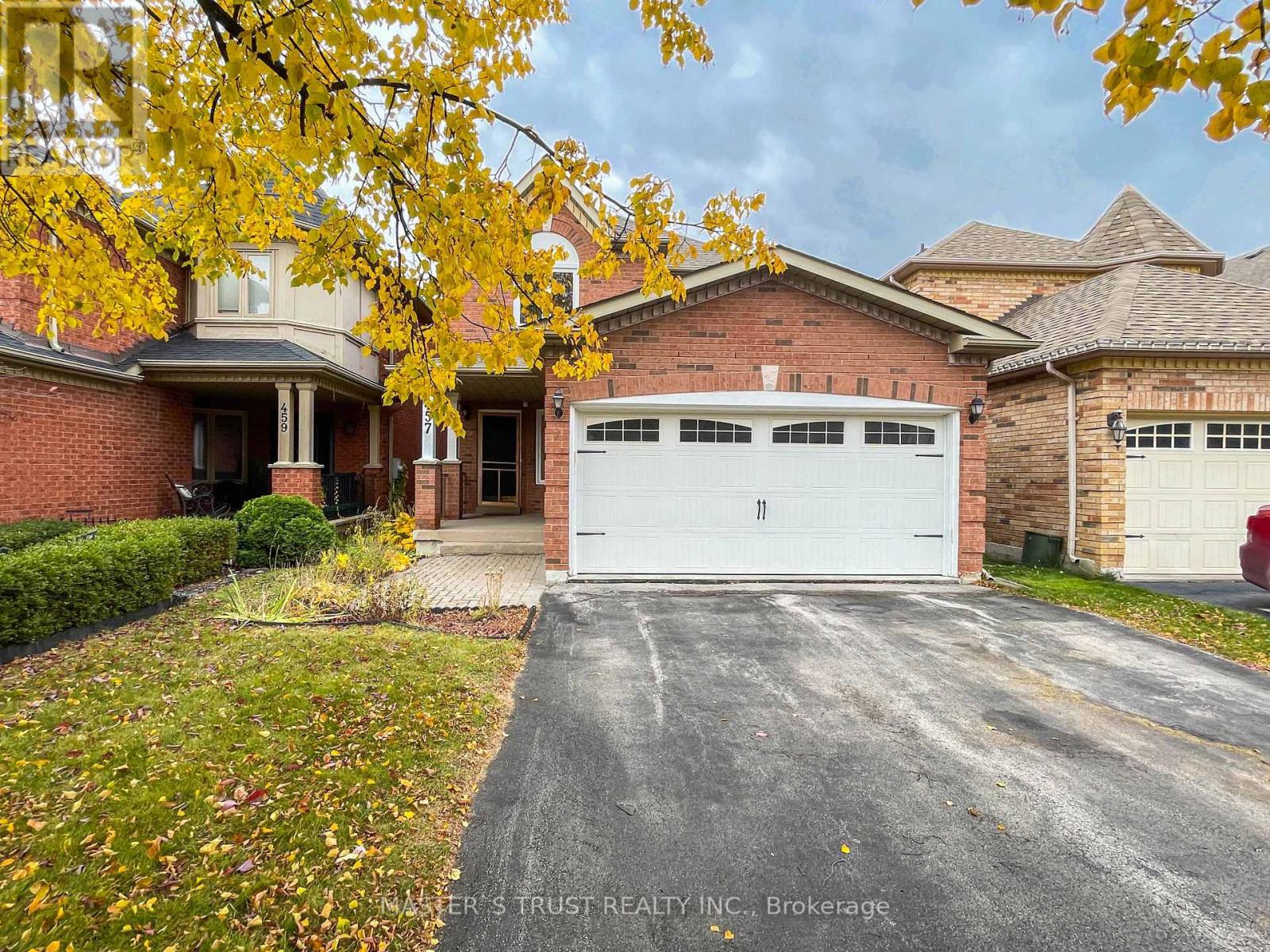 457 HEWITT CIRC