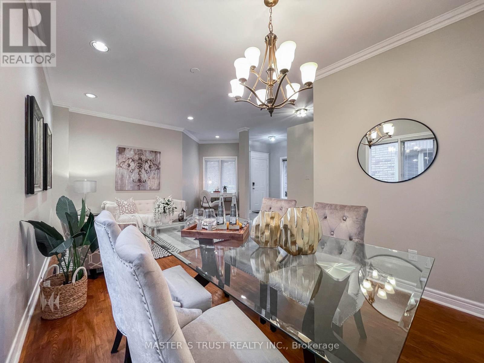 457 HEWITT CIRC
