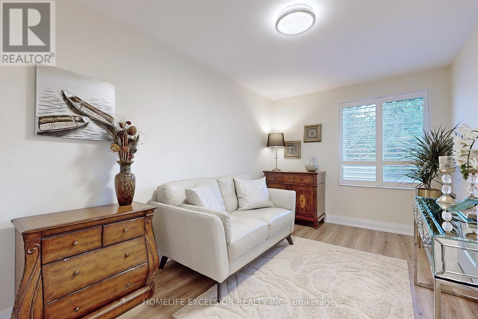 #337 -155 MAIN ST N, #337