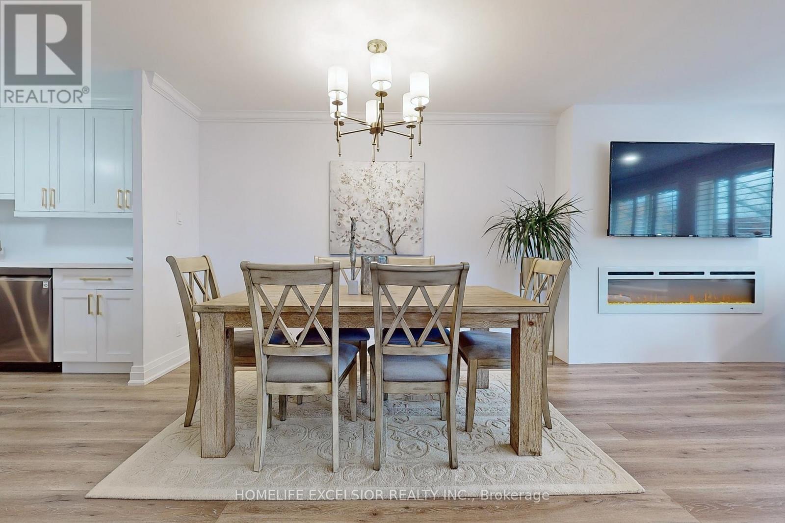 #337 -155 MAIN ST N, #337