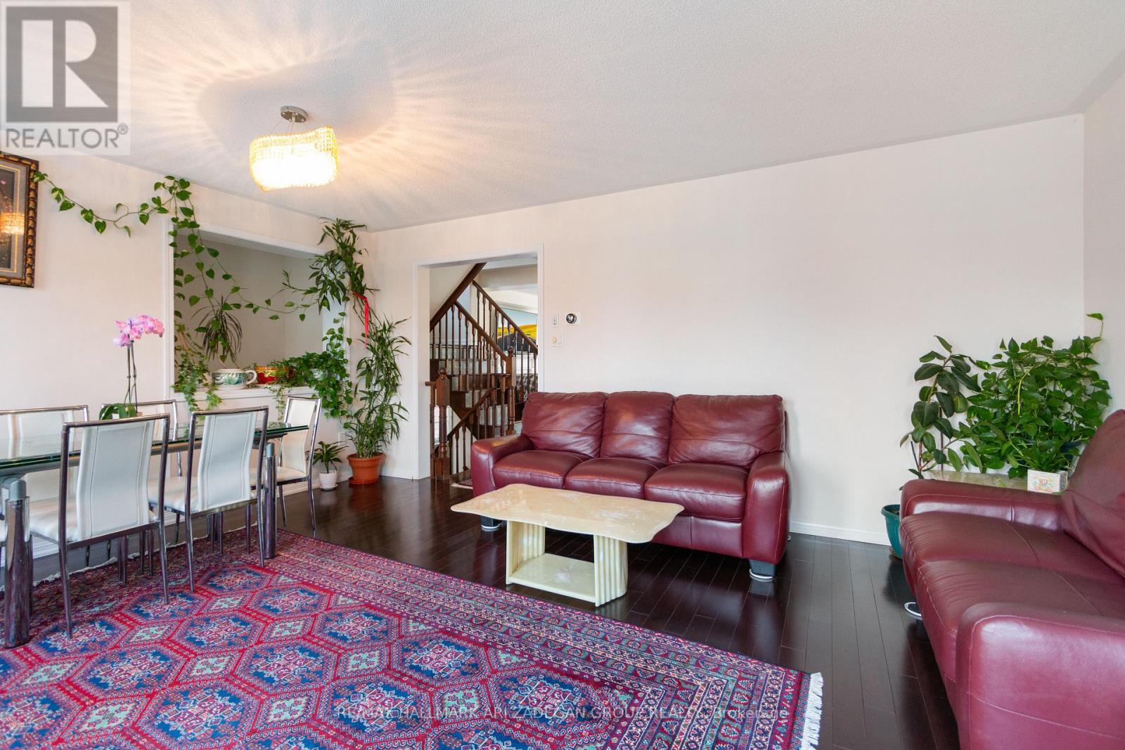 38 CLIFF GUNN RD