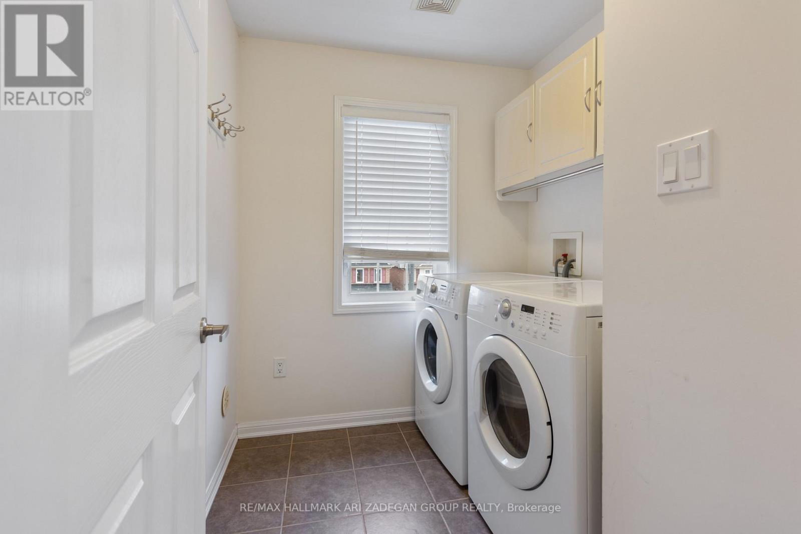 38 CLIFF GUNN RD