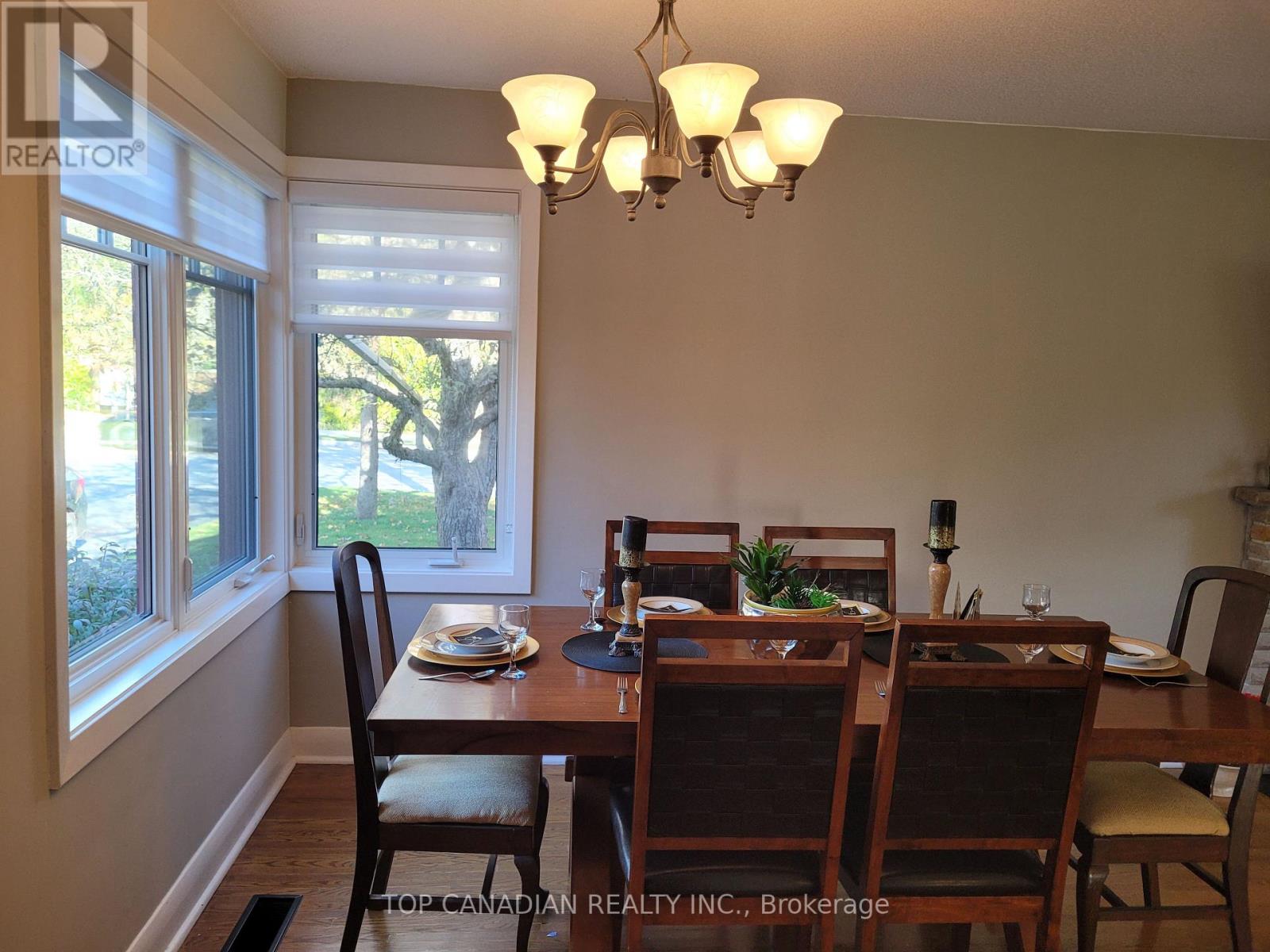 #MAIN -143 AVENUE RD, #Main