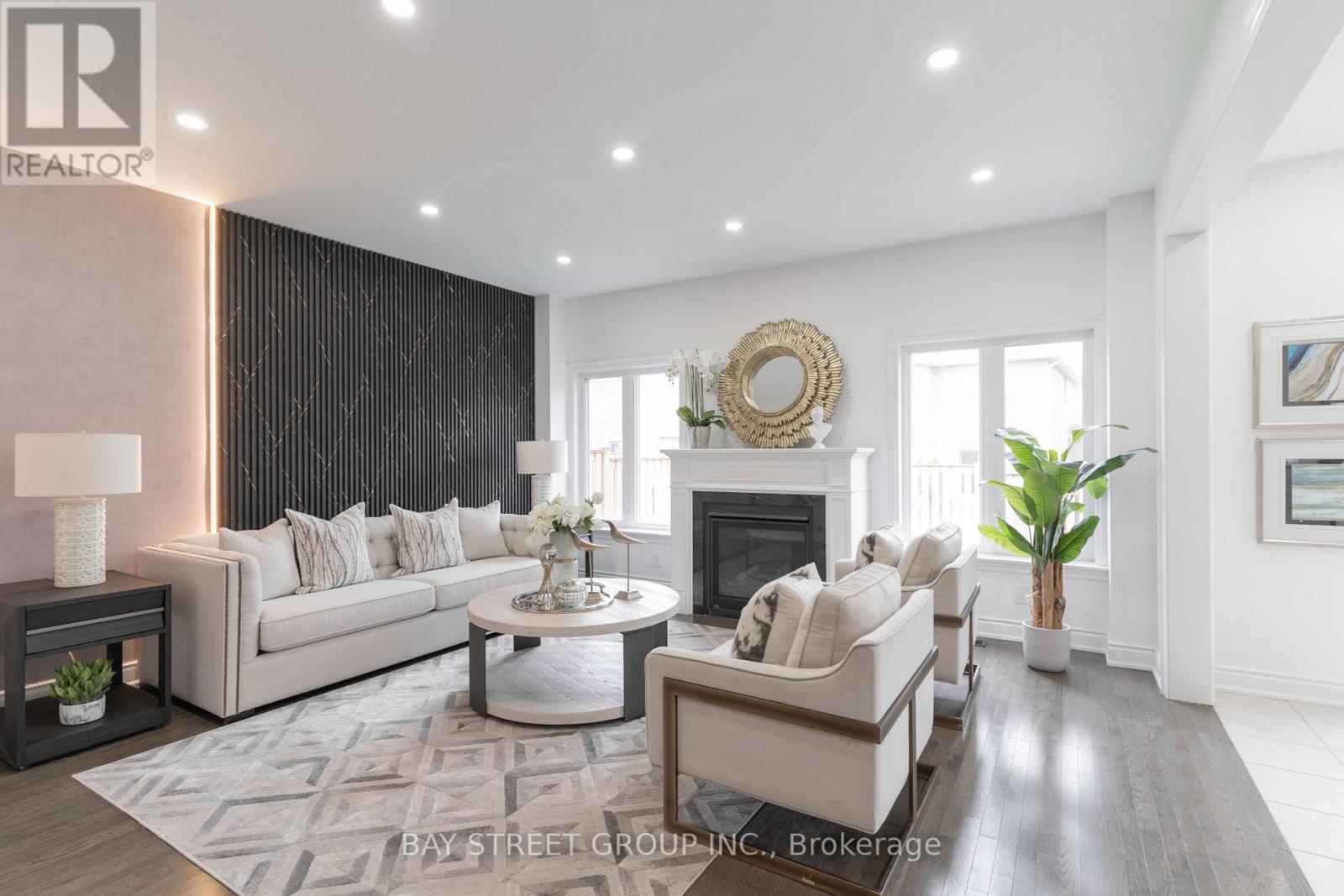 10 MILBY CRES