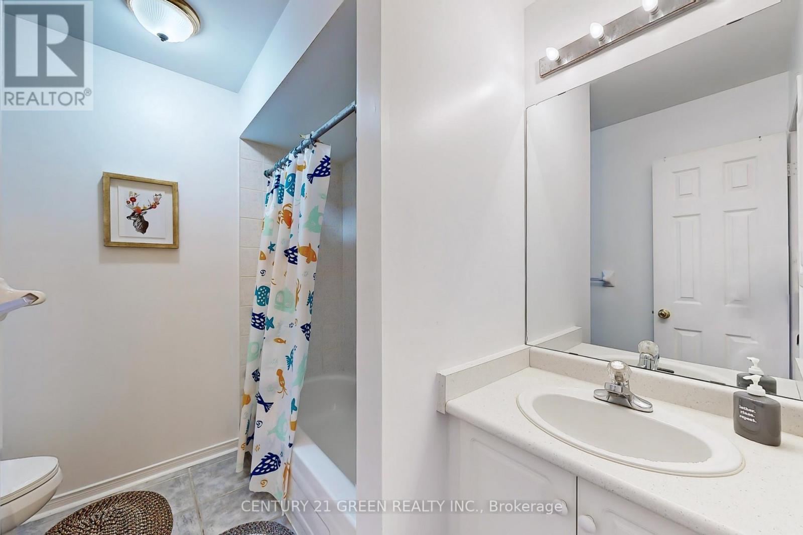 145 BAYWELL CRES S