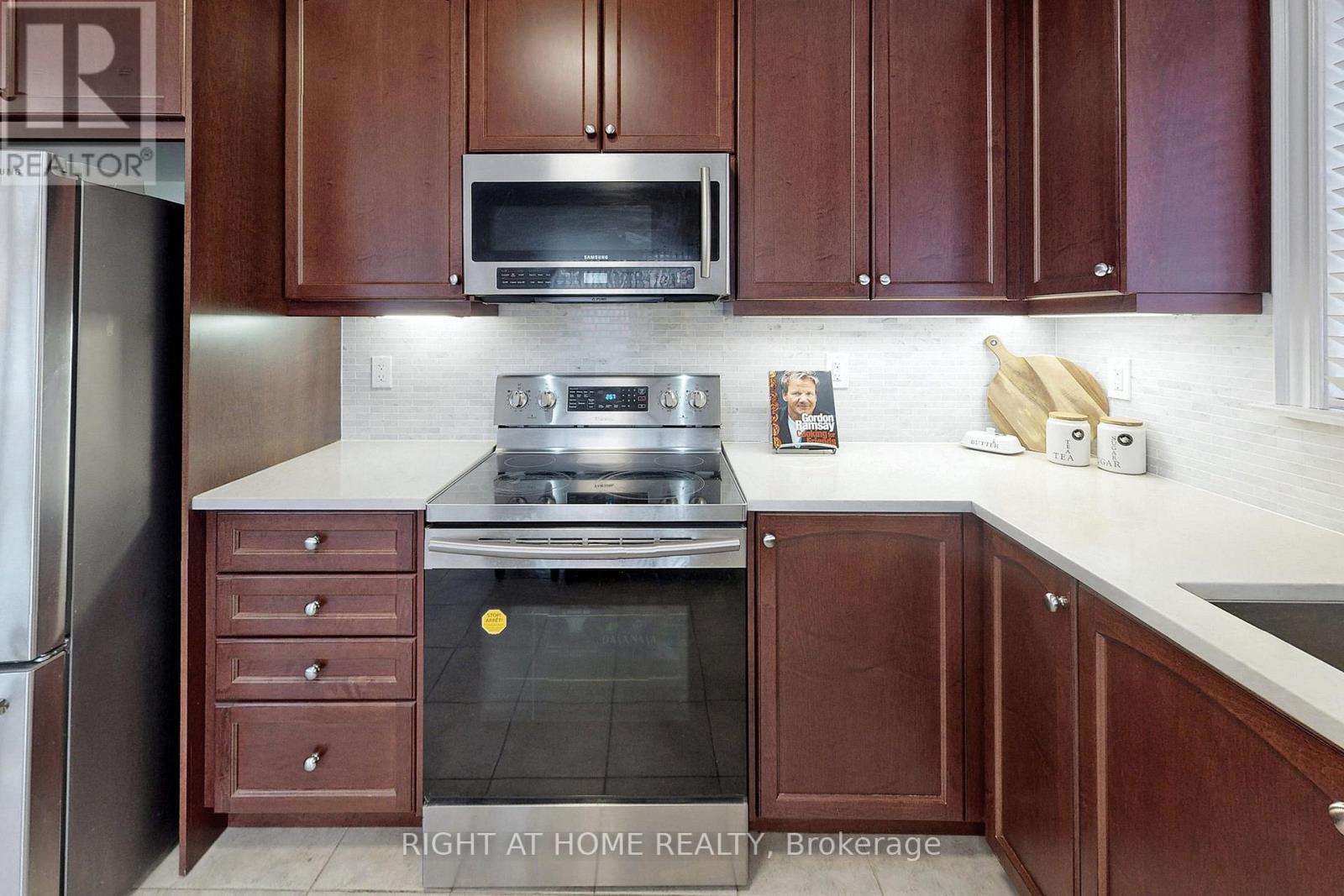 128 MILBY CRES