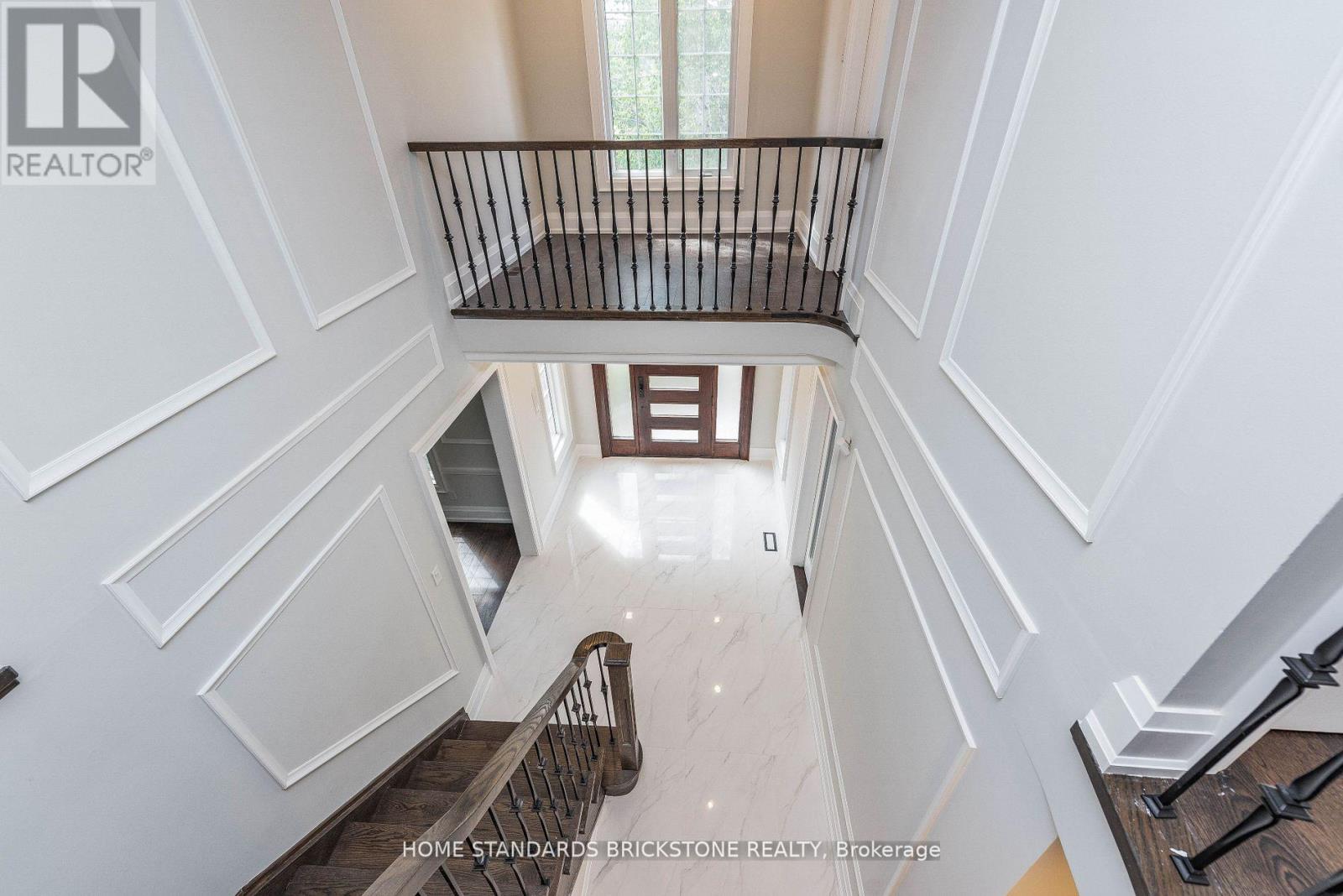 833 LOCKWOOD CIRC