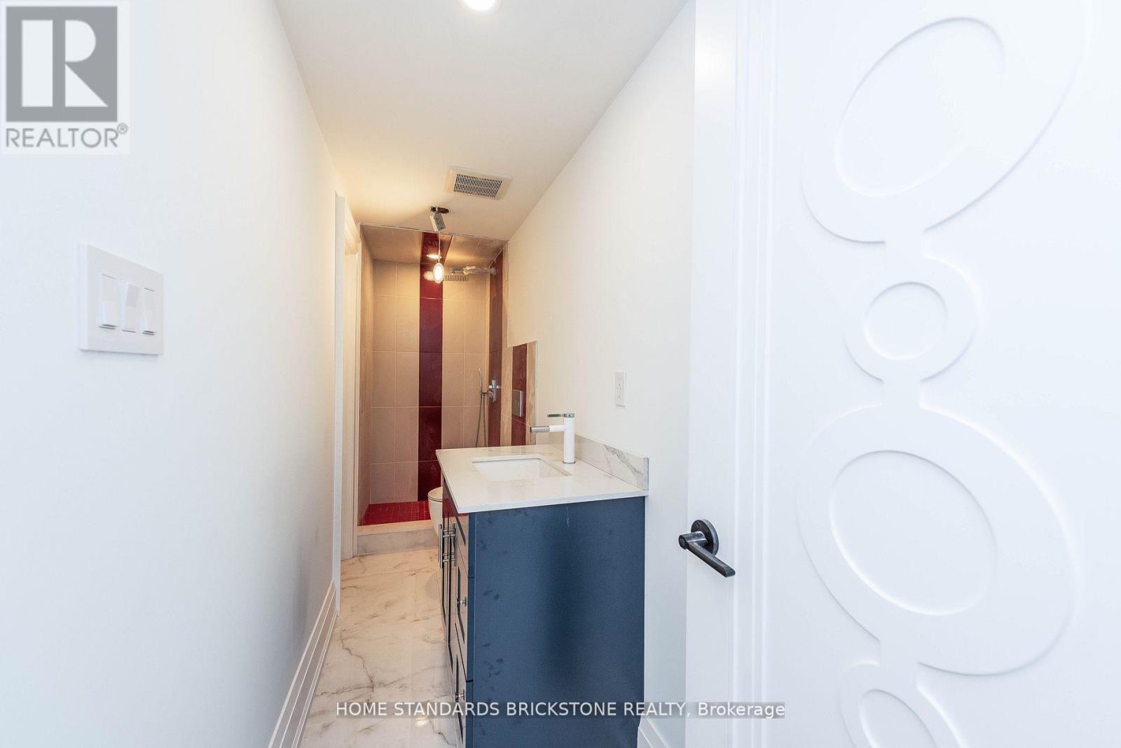 833 LOCKWOOD CIRC